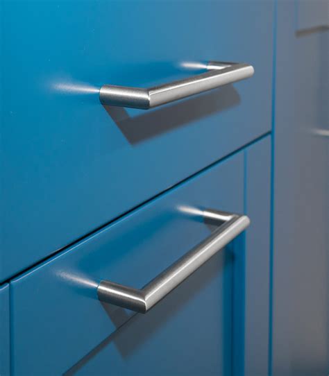 cabinets with stainless steel handles|stainless steel outdoor cabinet pulls.